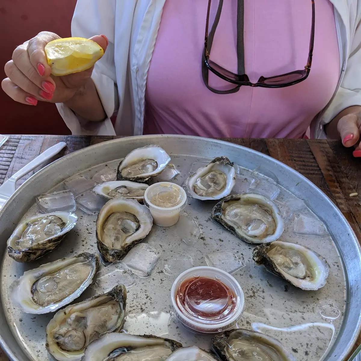 Raw Oysters with Lemon