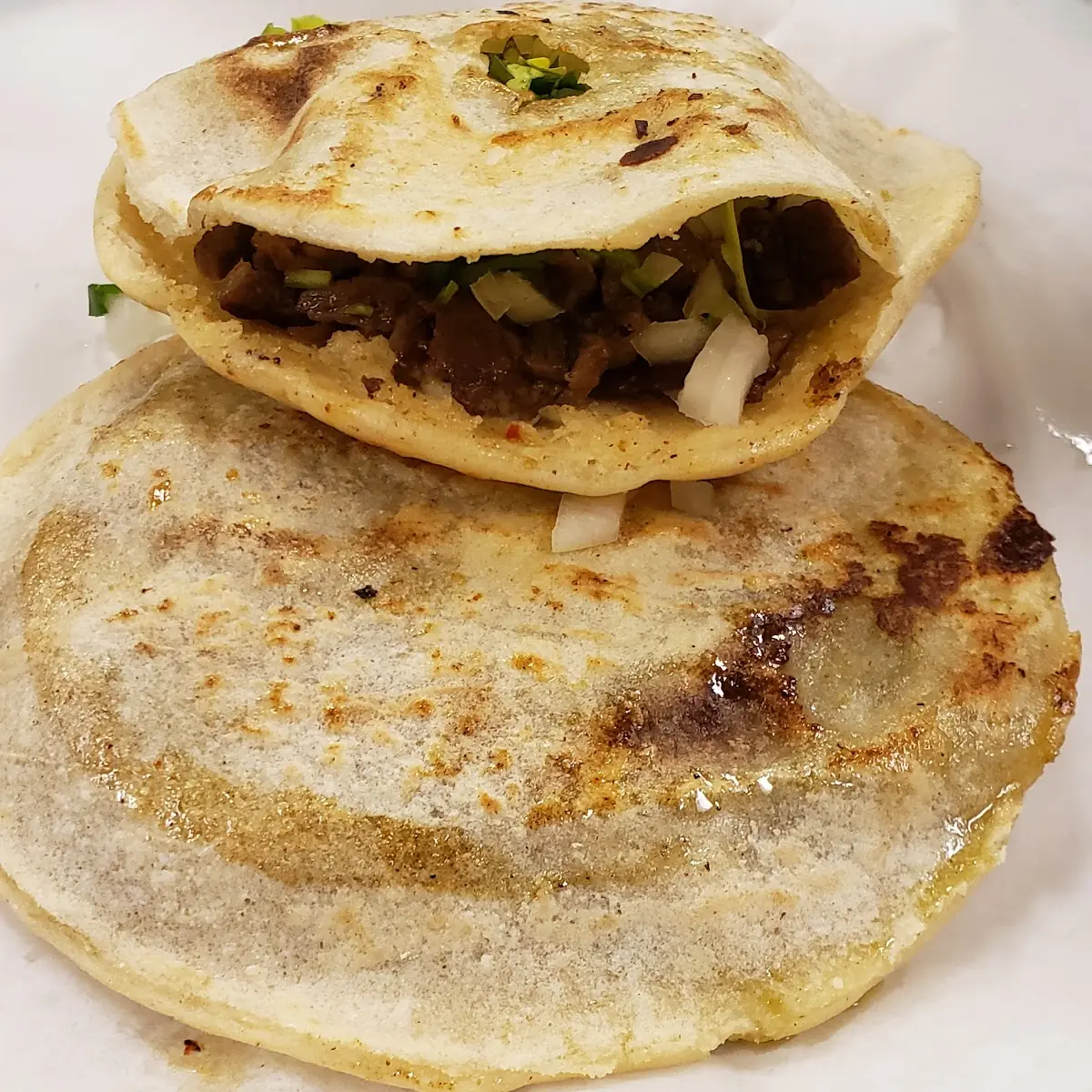 Gorditas De Carne Asada