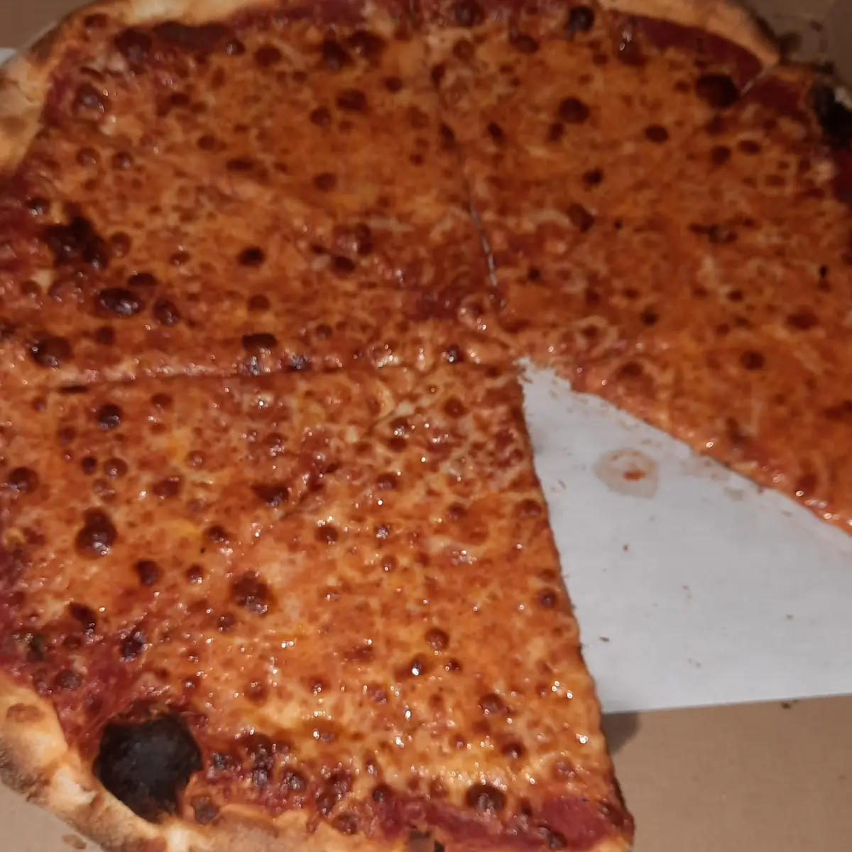 Plane Pizza