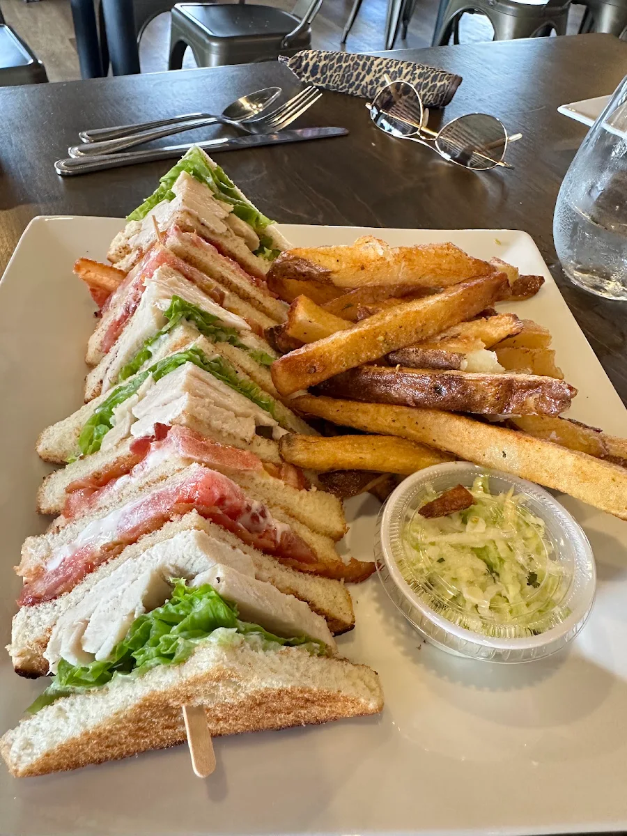Lunch Club Sandwich