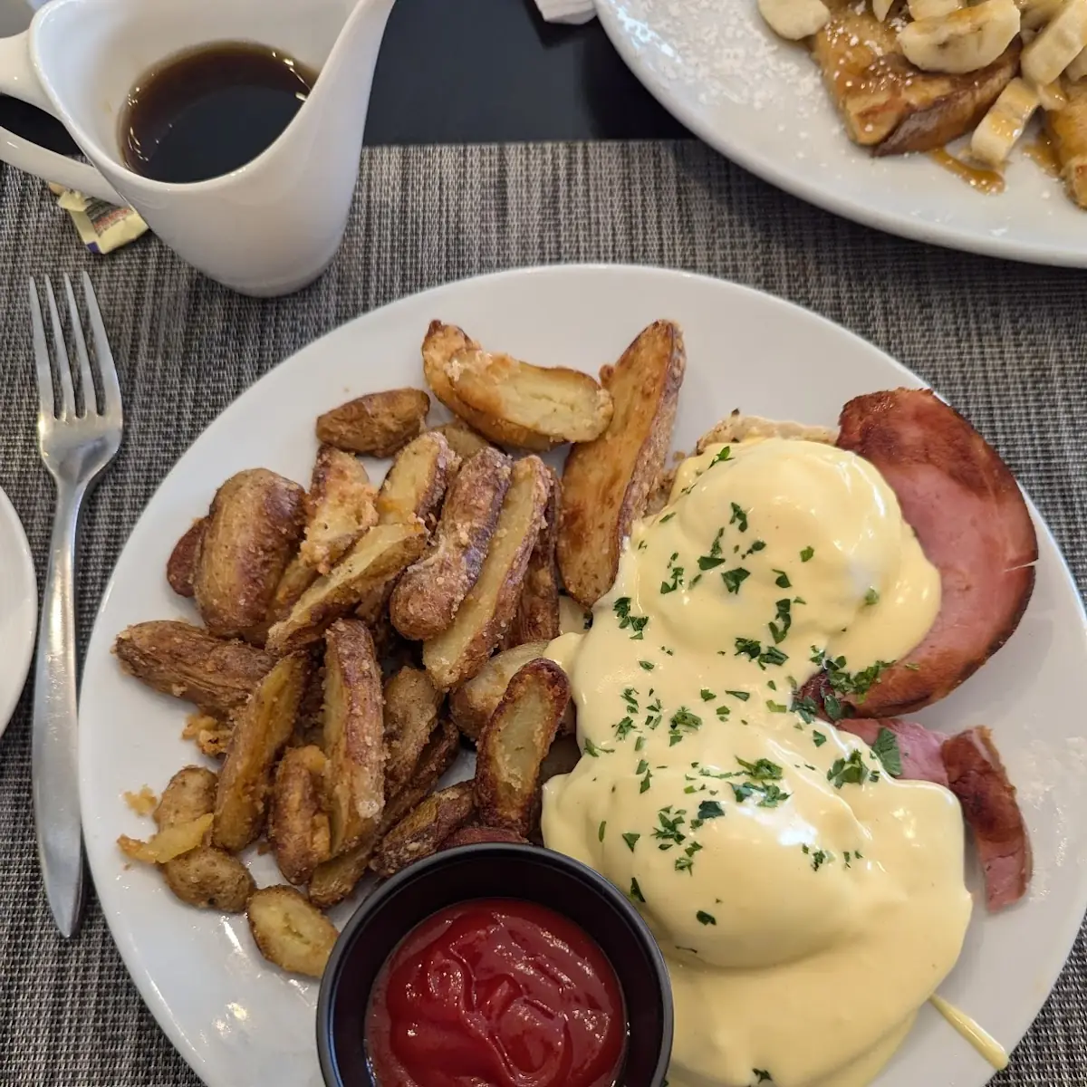 Eggs Benedict