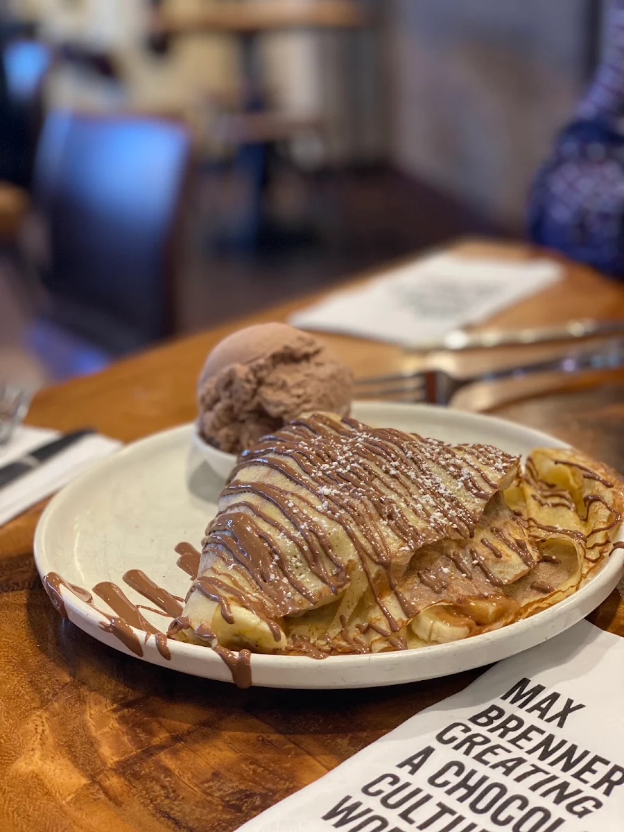 Sanana Split Waffles, Max Brenner - Parramatta