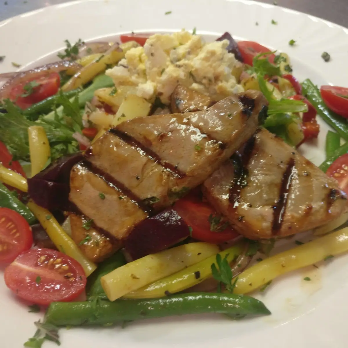 Grilled Tuna Salad