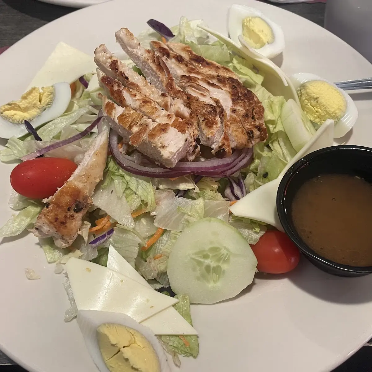 Grilled Chicken Chicken Chef Salad