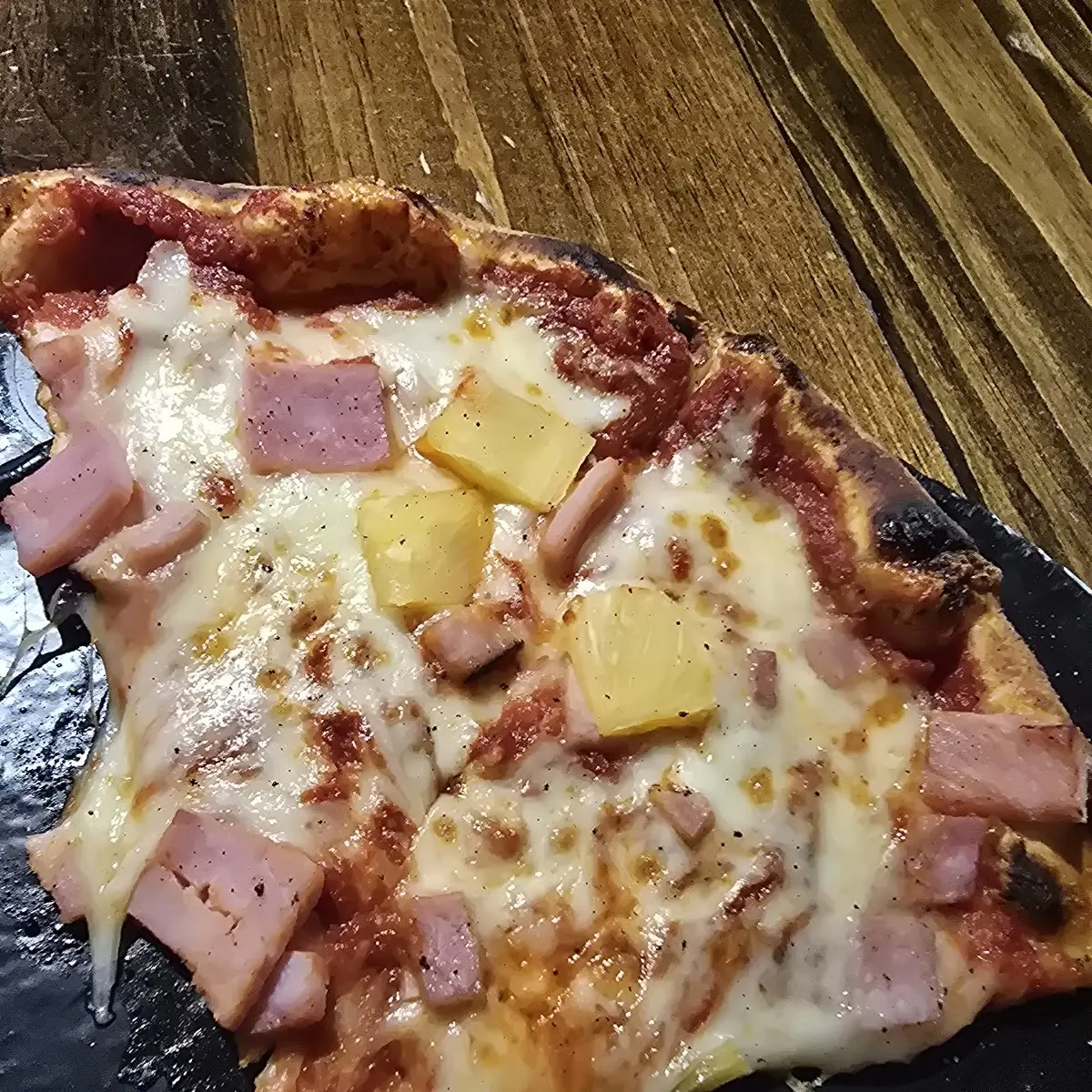 Hawaiian Pizza