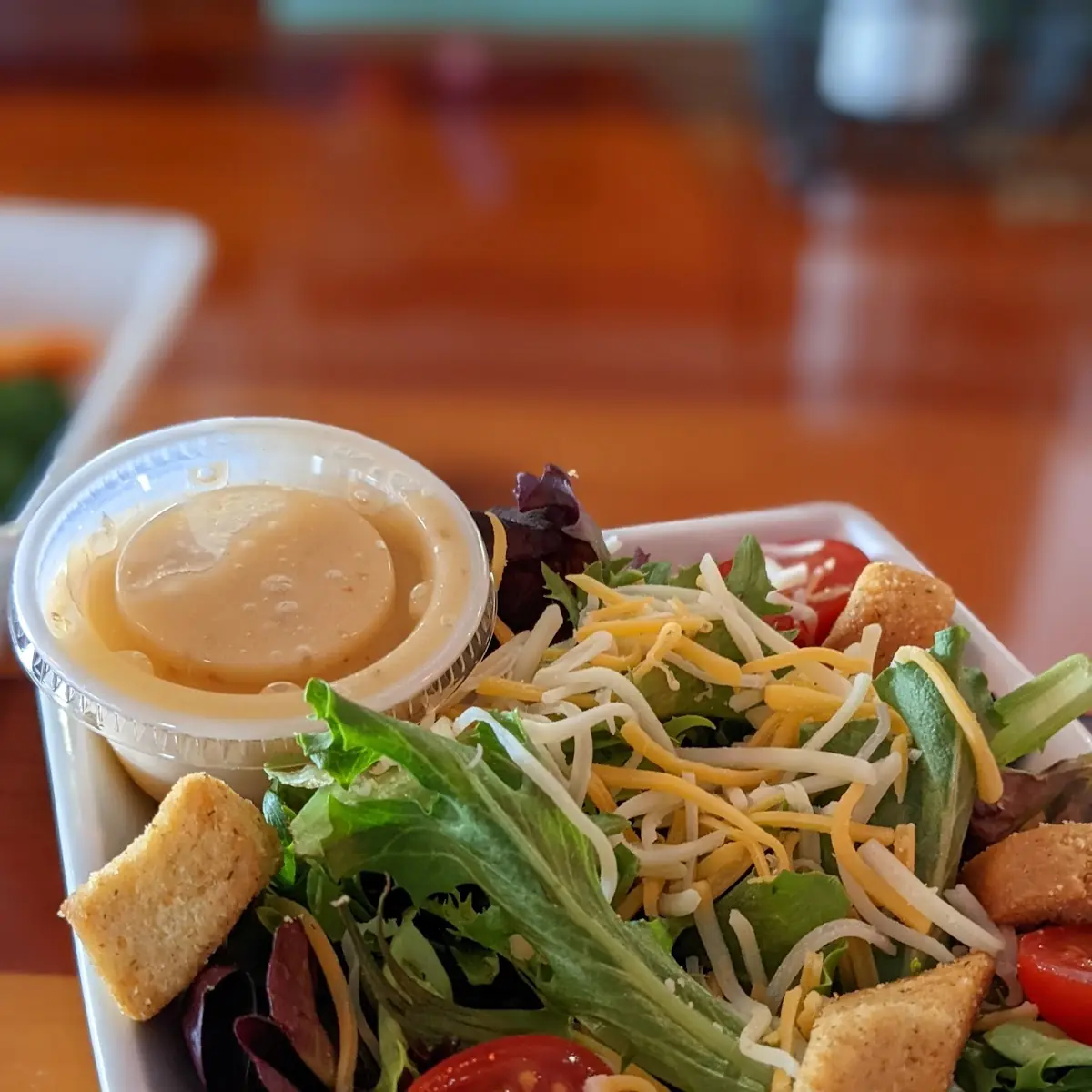 lg House Salad