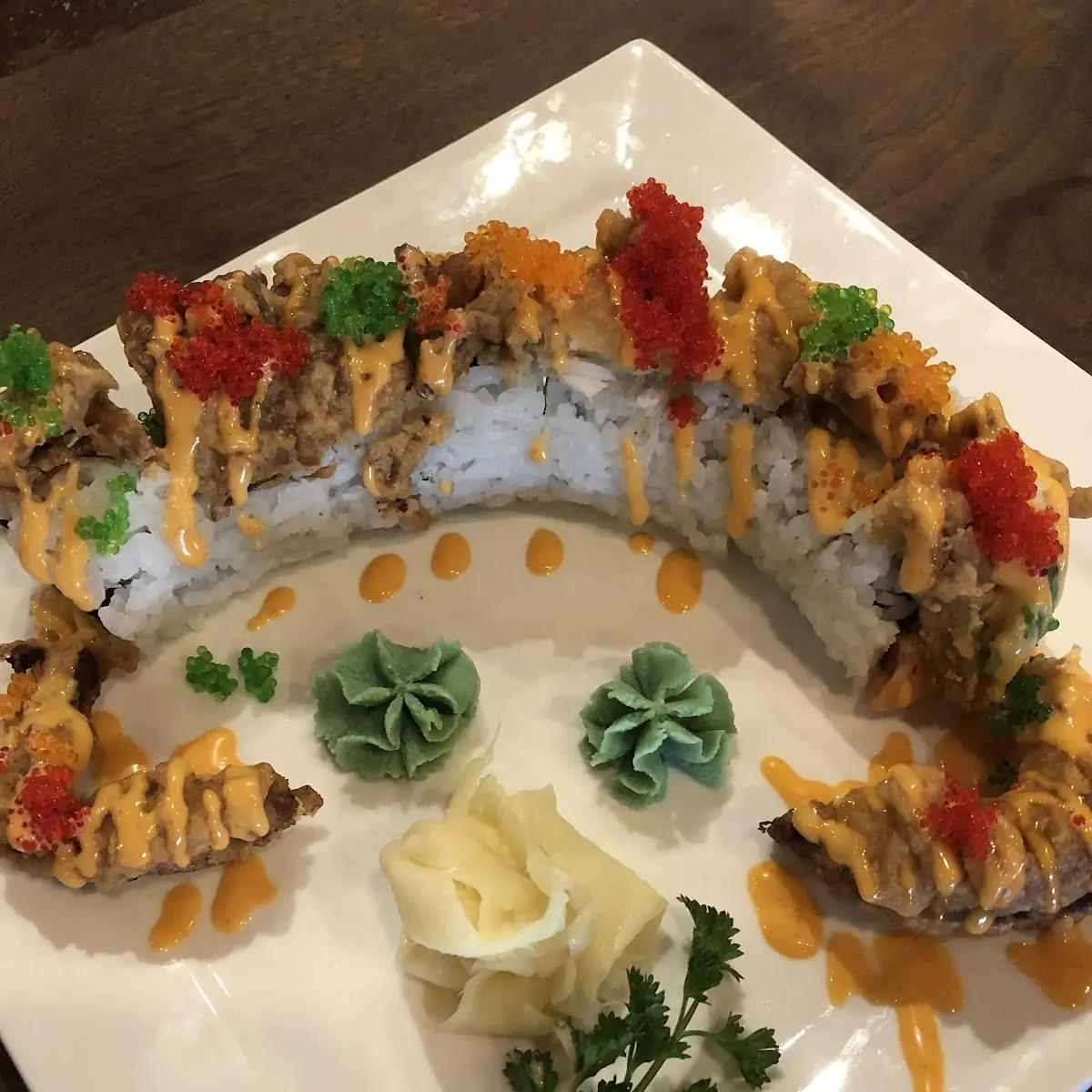 Volcano Roll 8 Pieces, Kojan Sushi & Korean Food