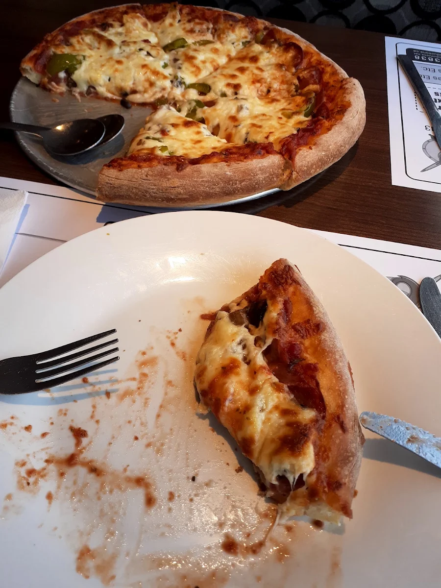 All Dressed Medium Pizza