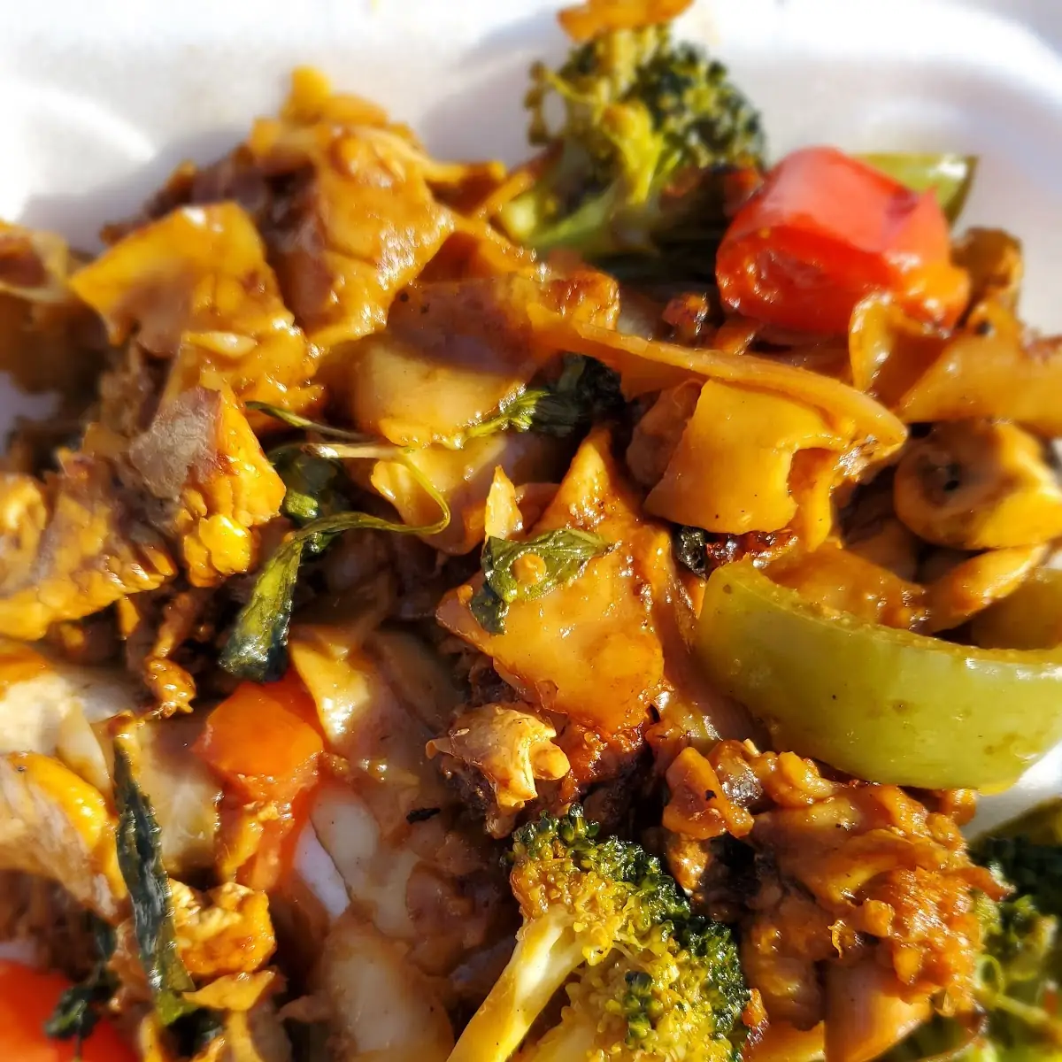 Pad Kee Mao with Chicken