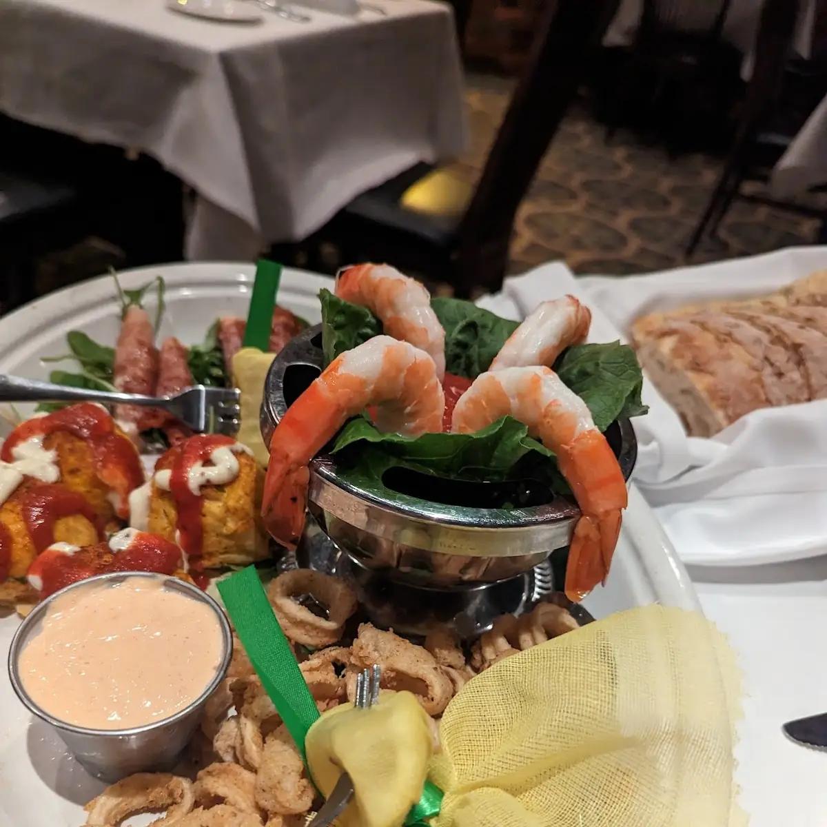 Titanic Hot & Cold Appetizer Sampler
