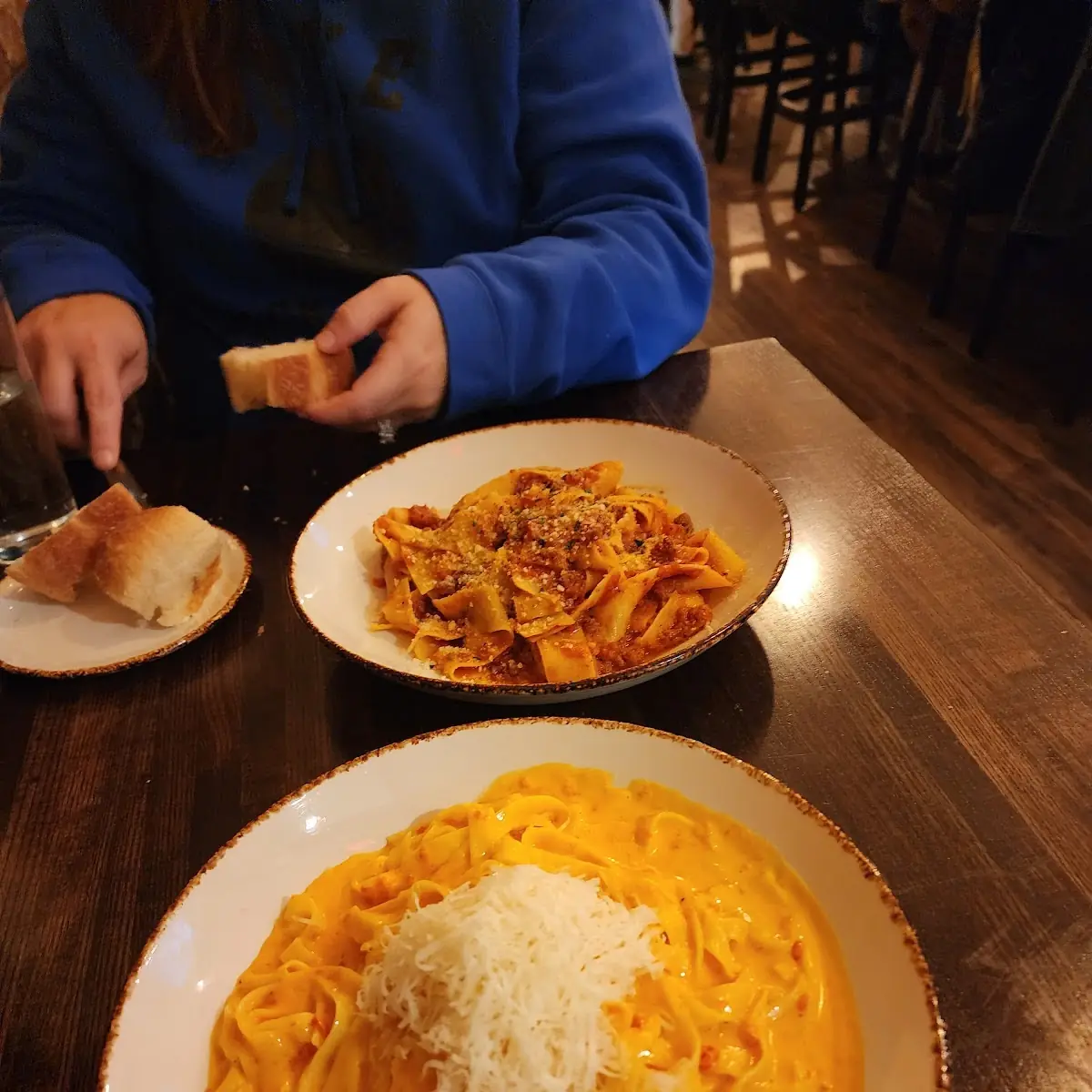 Rosted Red Pepper Pasta