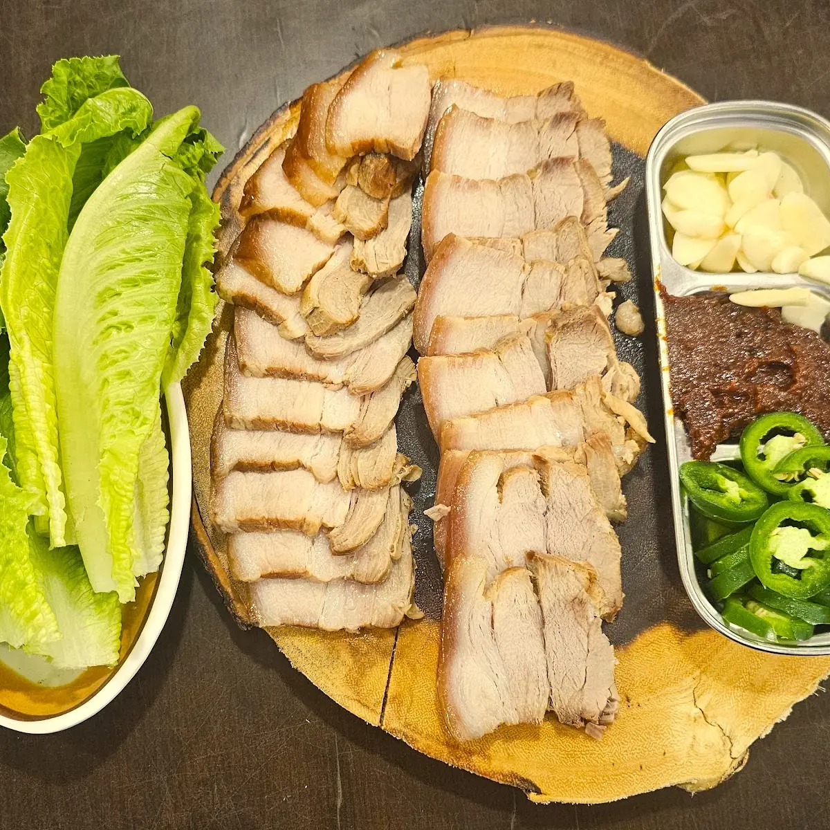 Korean Pork Lettuce Wraps Large Size