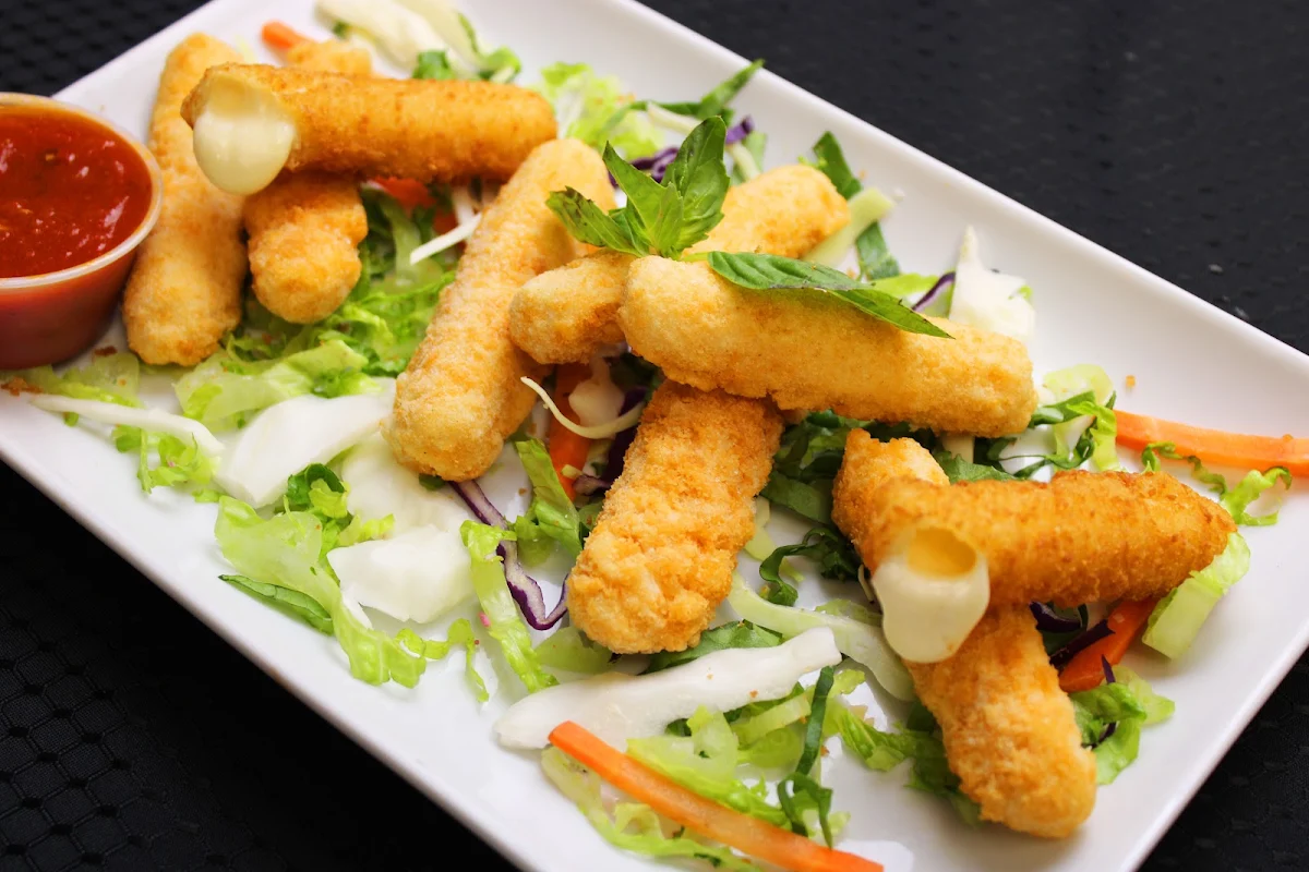 Mozzarella Sticks, Whisky John's Oshawa