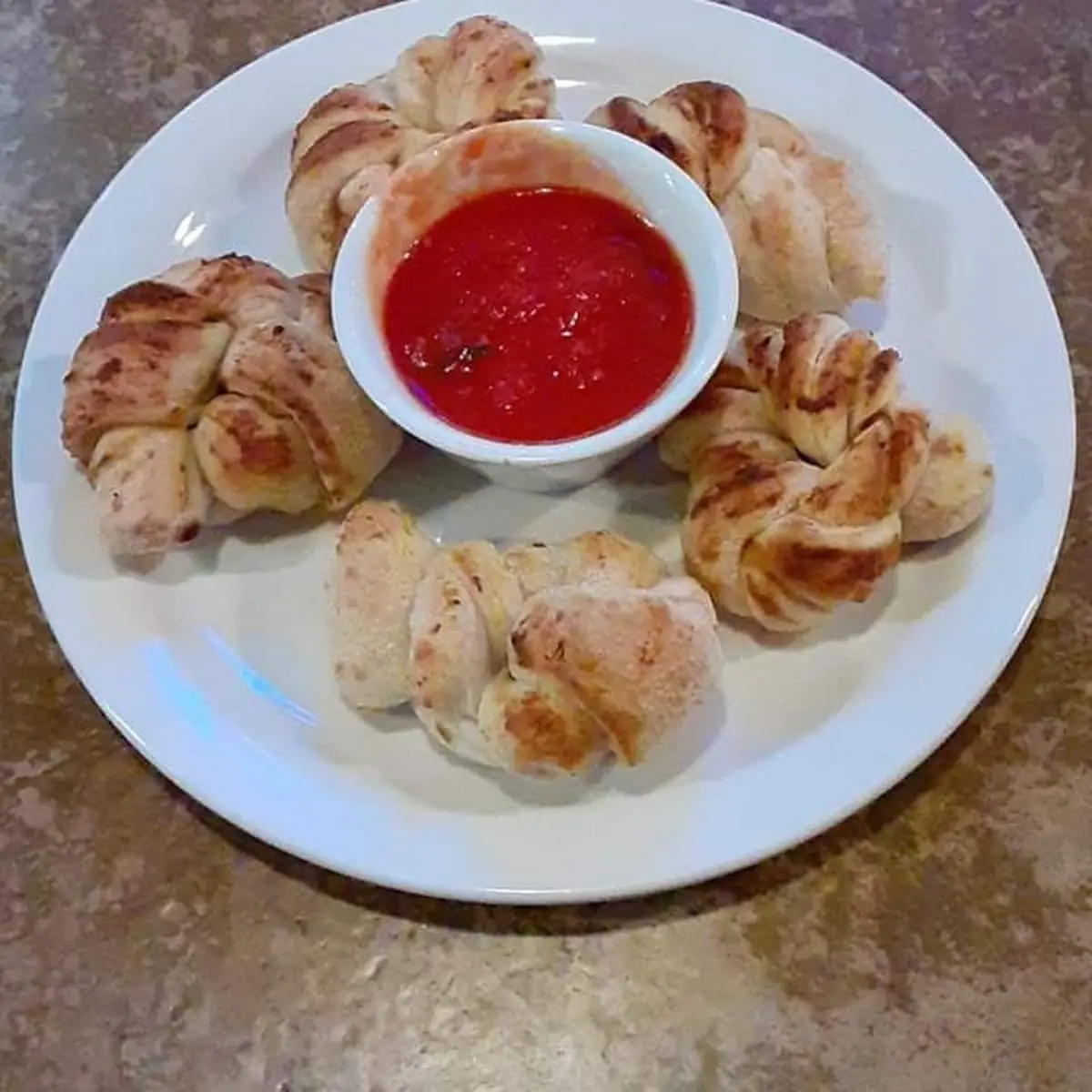 Garlic Knots