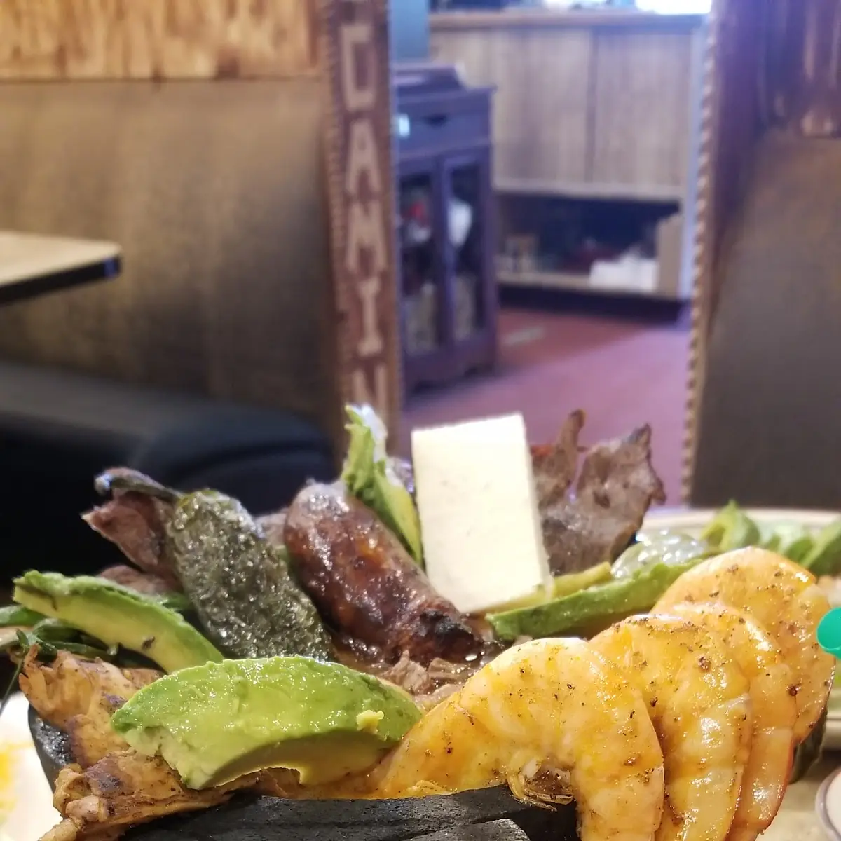 Molcajete Mixto