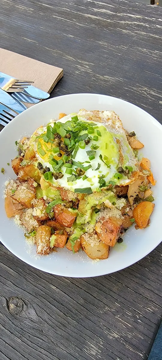 Smoked Salmon Hash