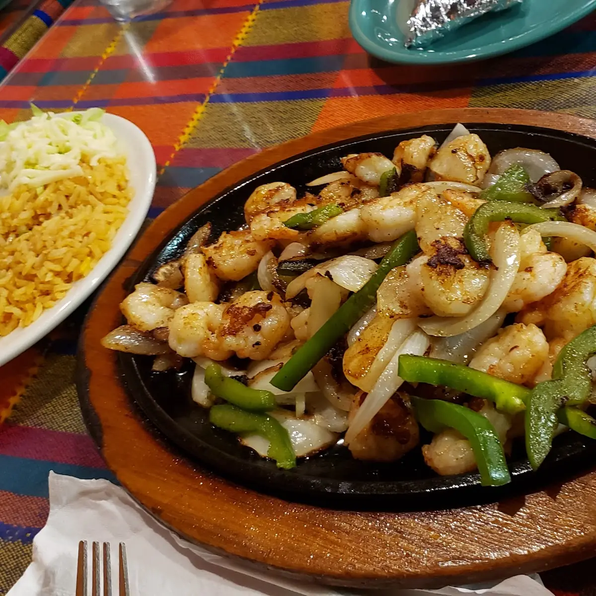 Shrimp Fajitas Texanas
