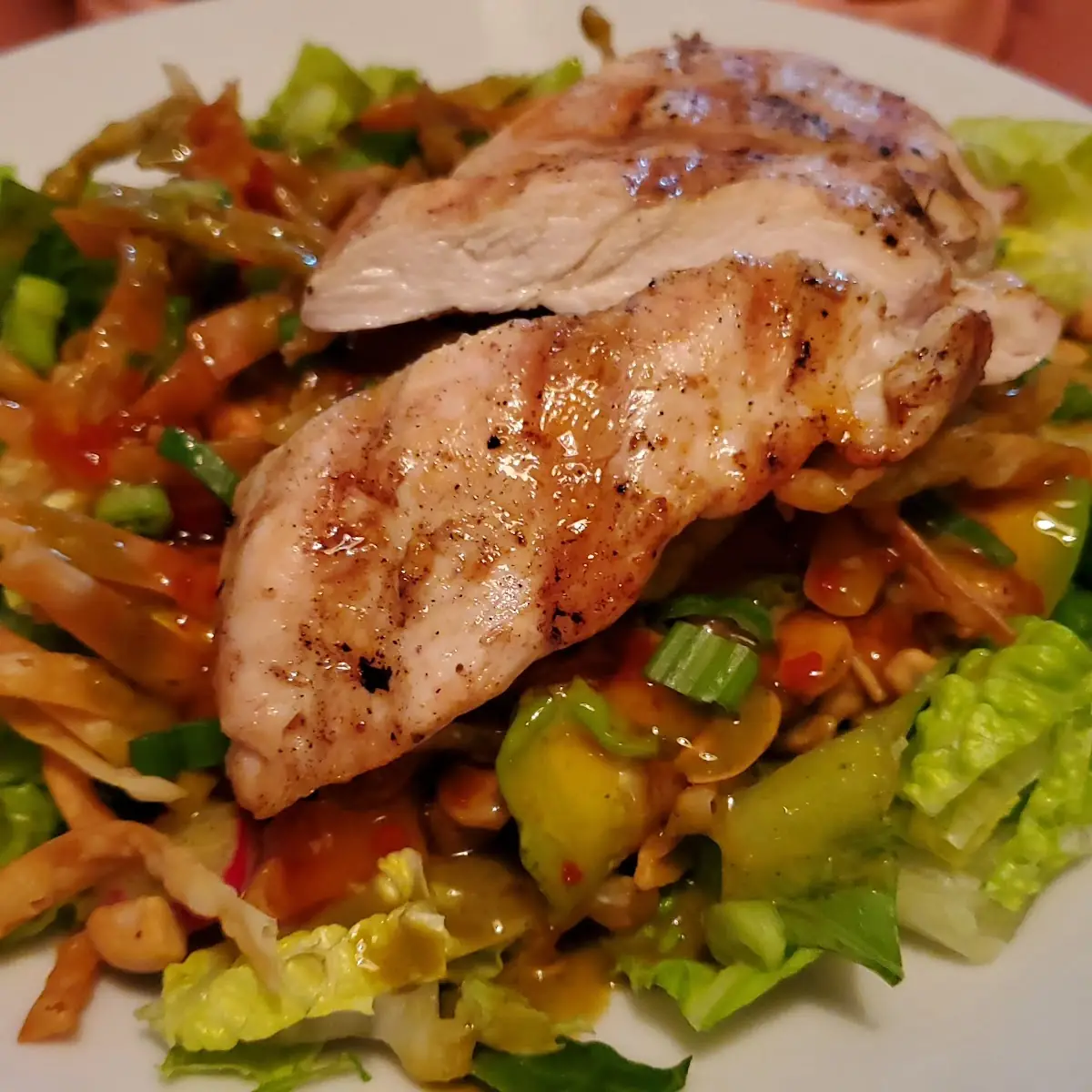 Grilled Salmon Salad