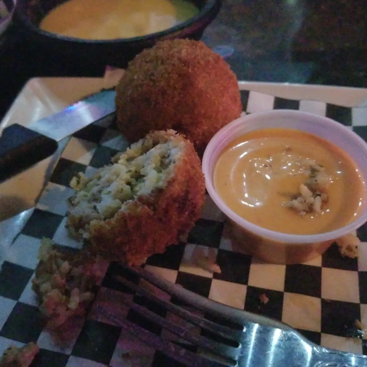 Fried Mac & Cheese Balls