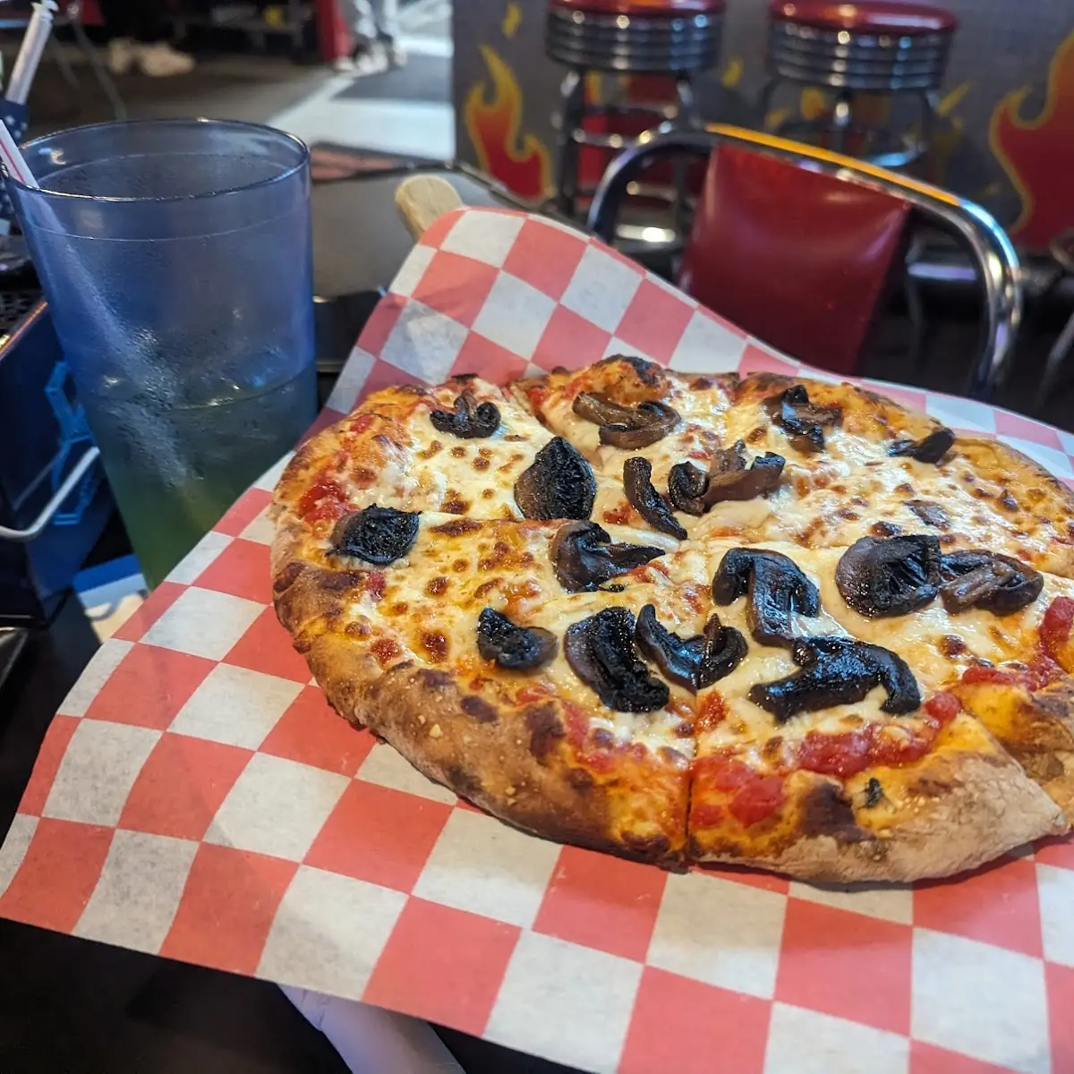 10 Mushroom Pizza