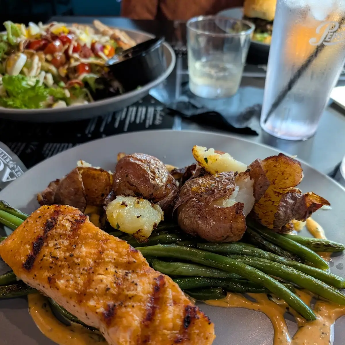Salmon with Green Beans