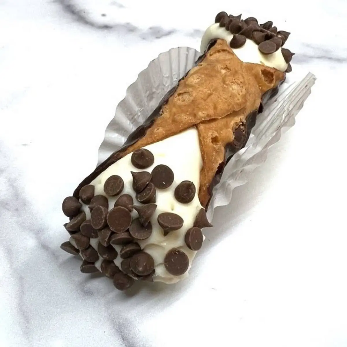 Cannoli Chocolate Dipped Shell
