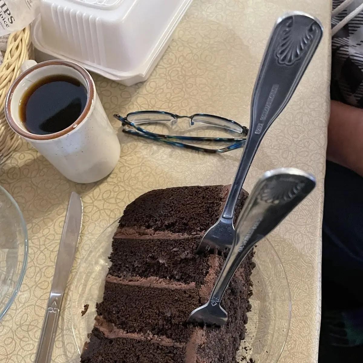 Chocolate Cake Slice