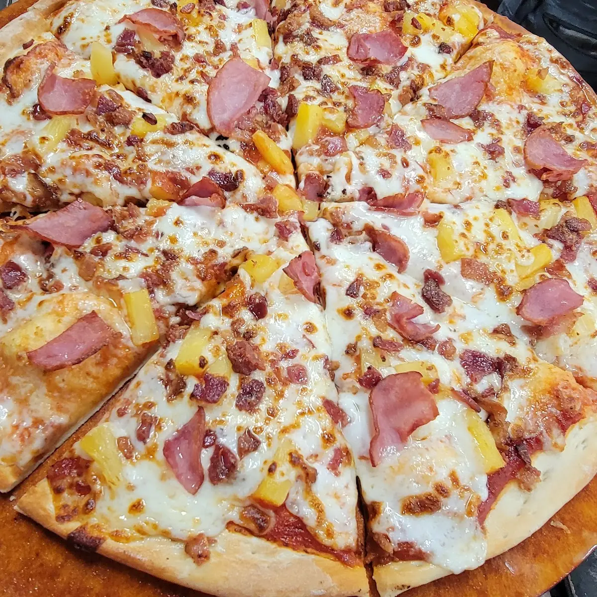 Hawaiian Pizza