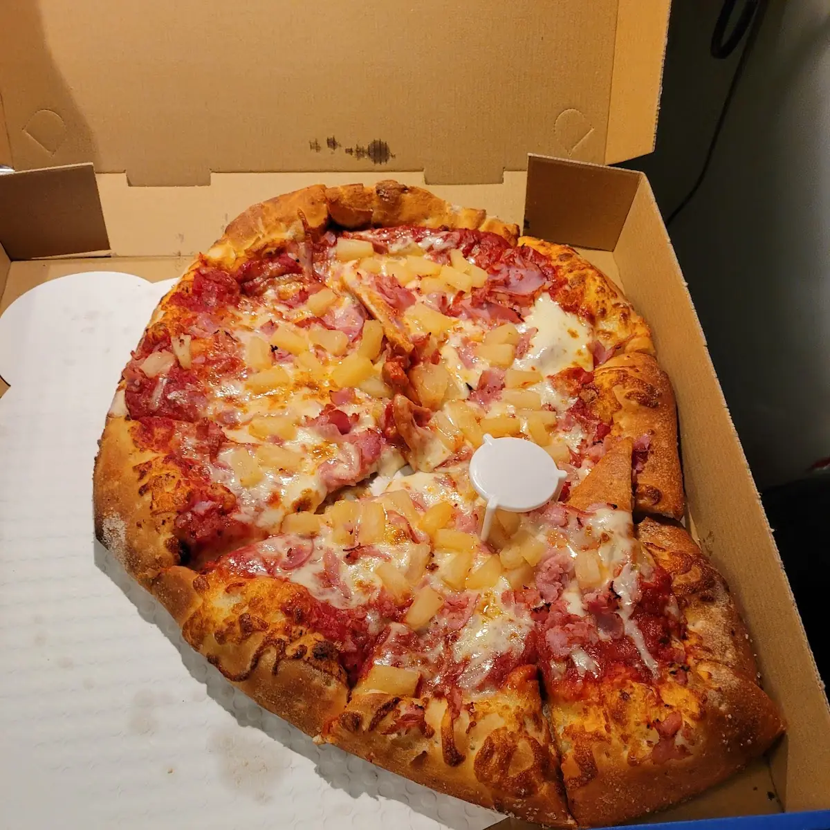 Hawaiian Pizza