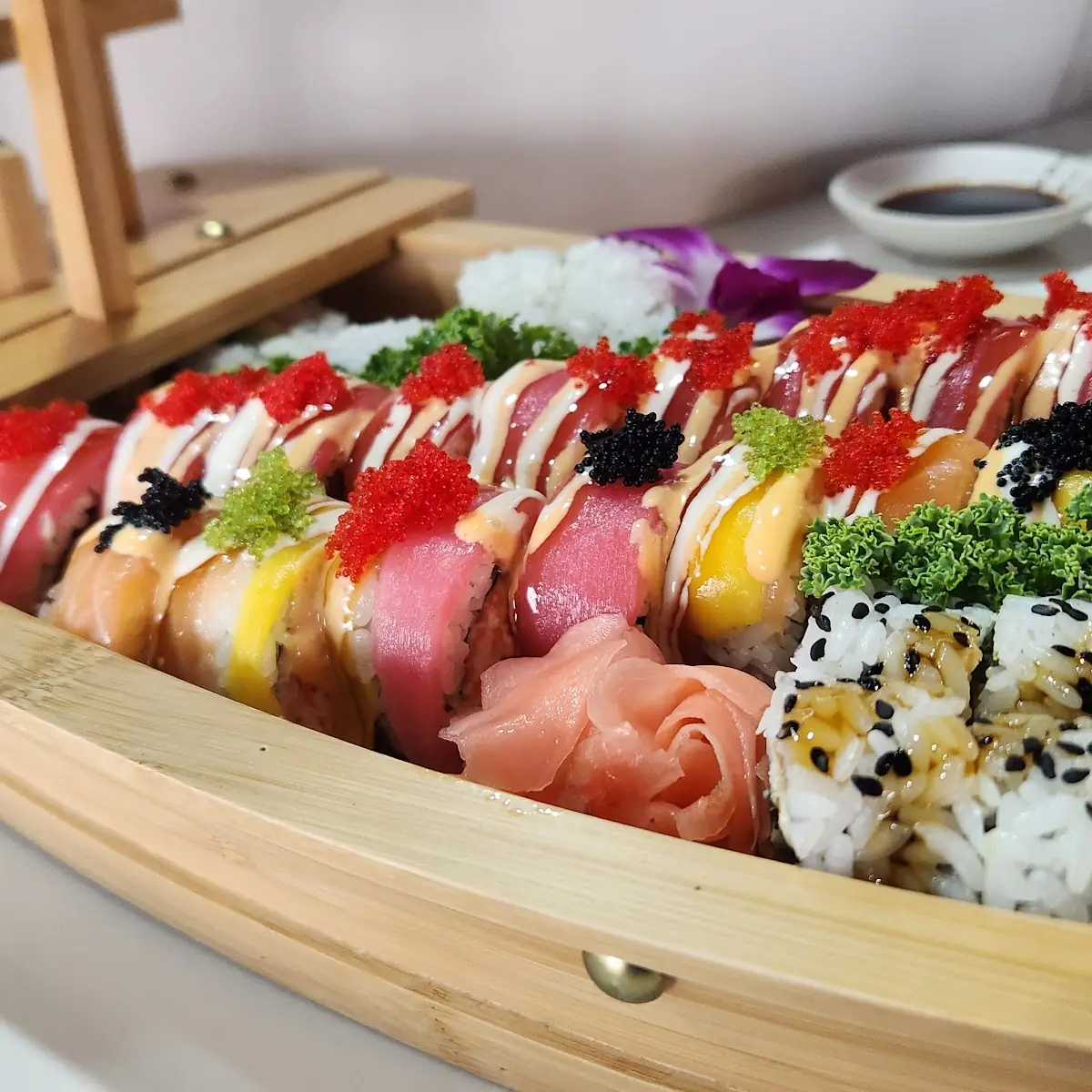 Sushi Boat Lol