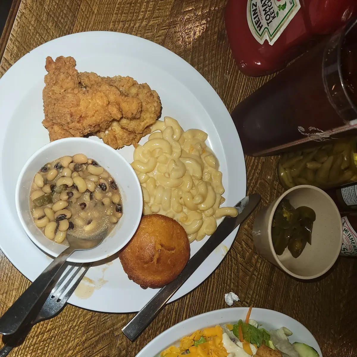 Crispy Chicken Fingers Mac and Cheese and Peas