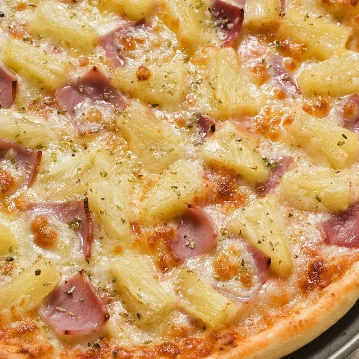 Hawaiian Pizza