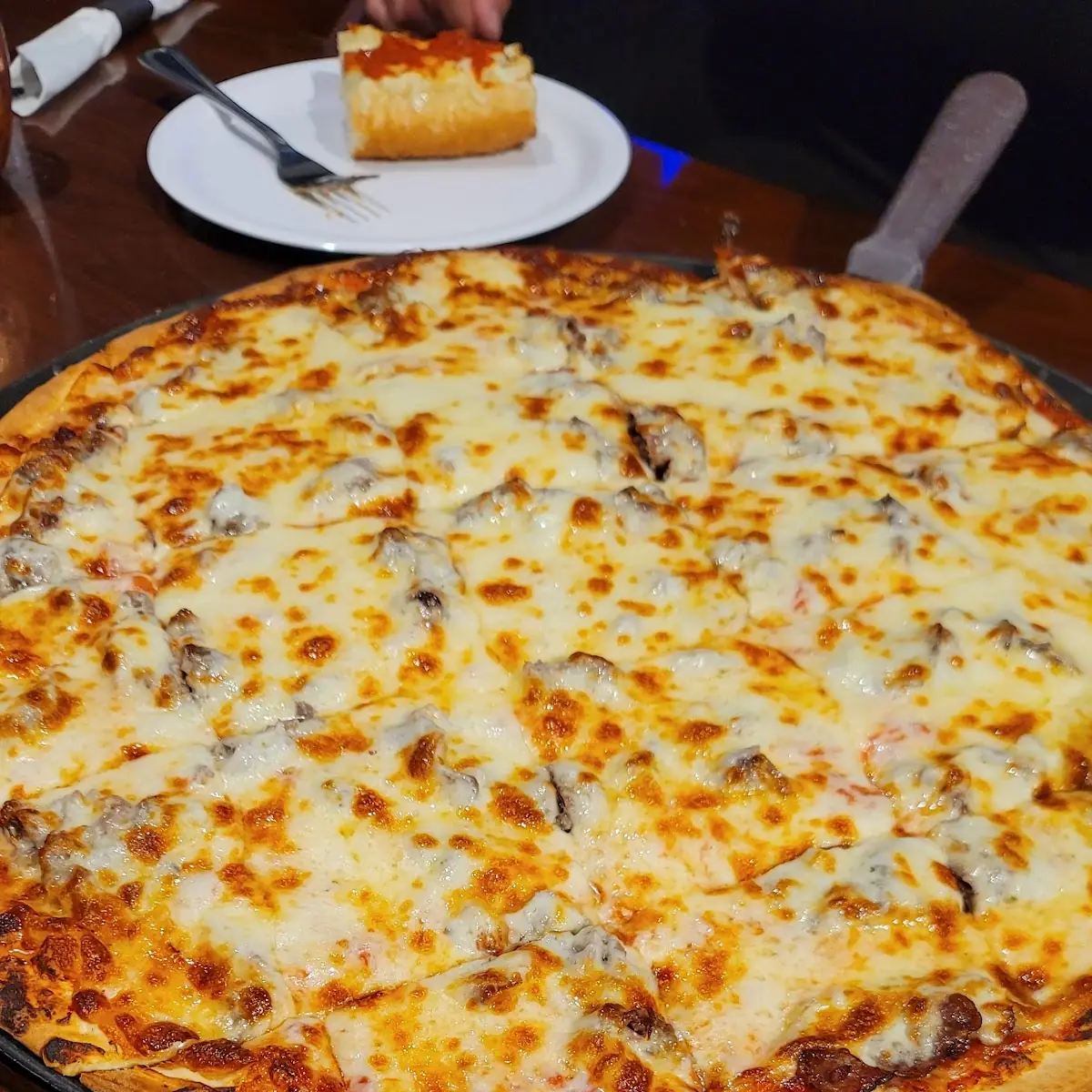 Italian Beef Extra Cheese Pizza Light Sauce