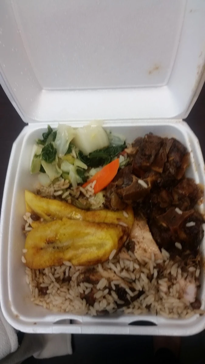 Jerk Chicken Dinner (for 4)