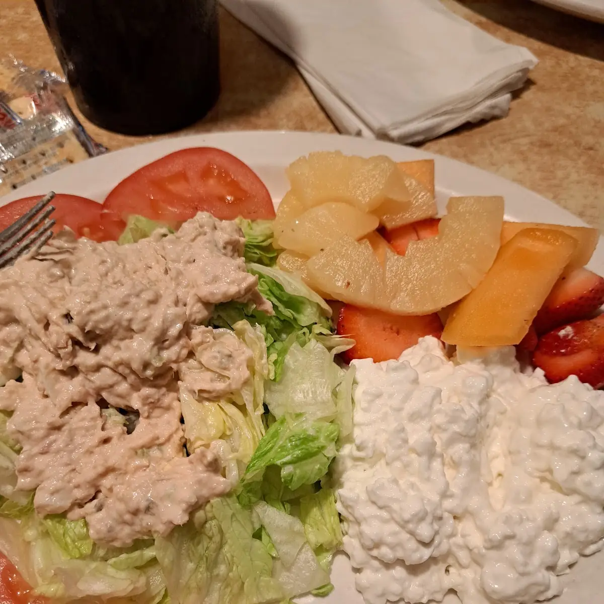 Tuna Salad Platter