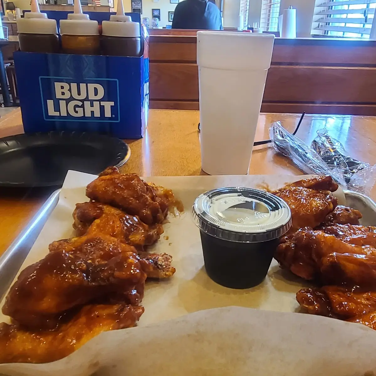 Spicy BBQ Wings w Ranch