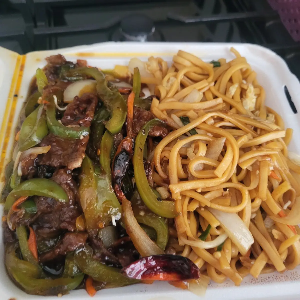 New York Style Chow Mein