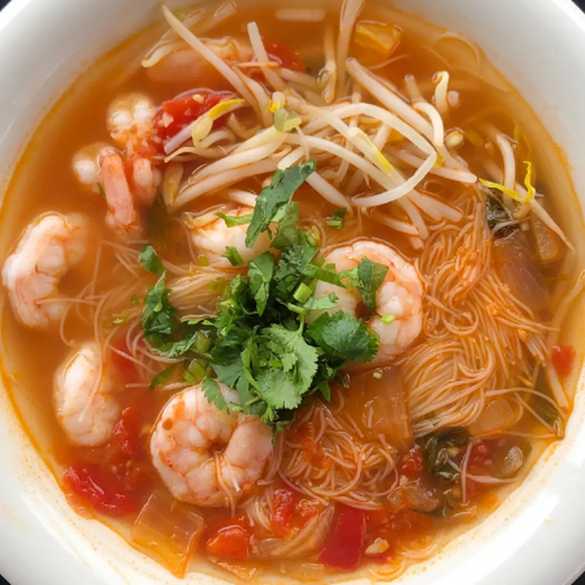 Noodle Tom Yum Soup