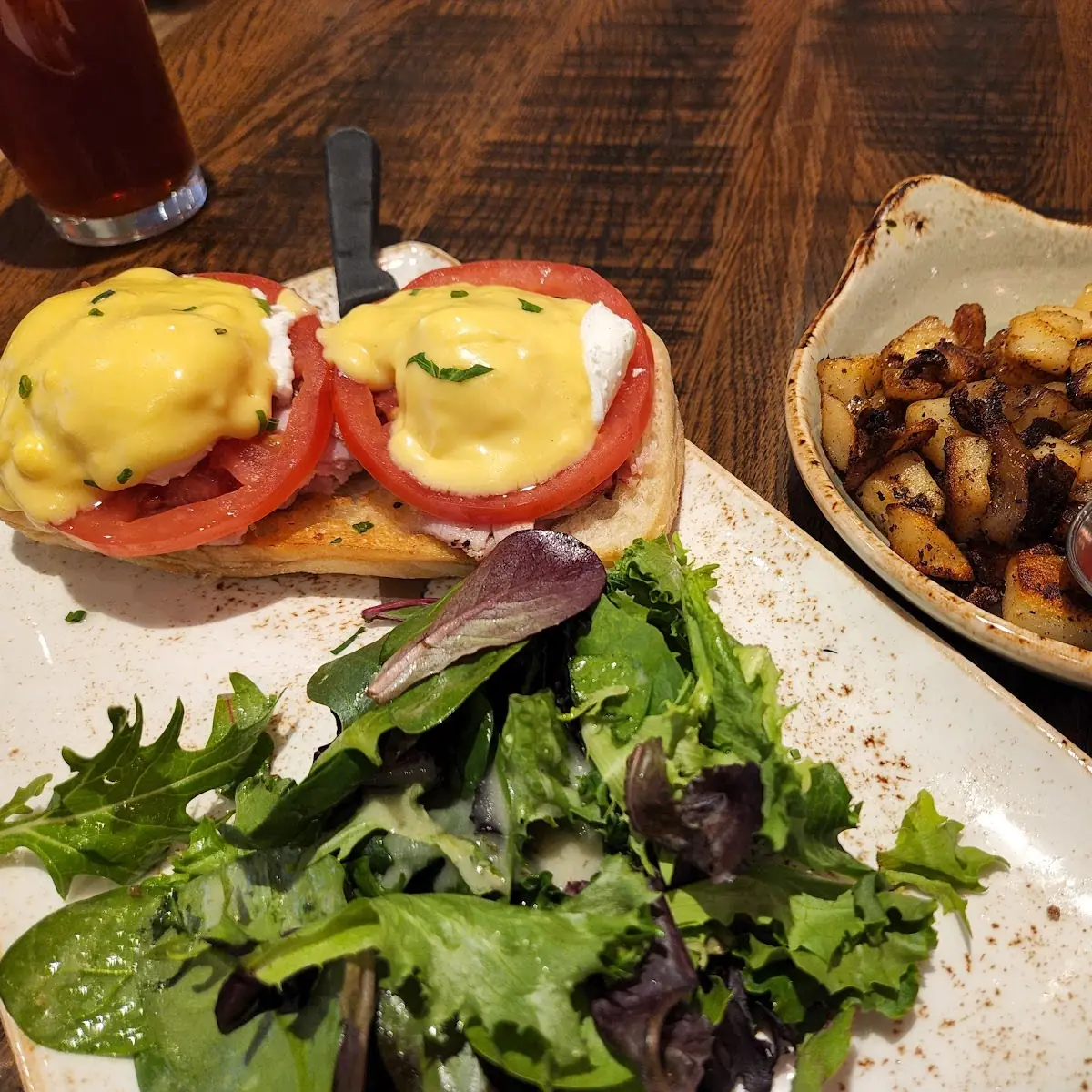 Eggs Benedict - blt