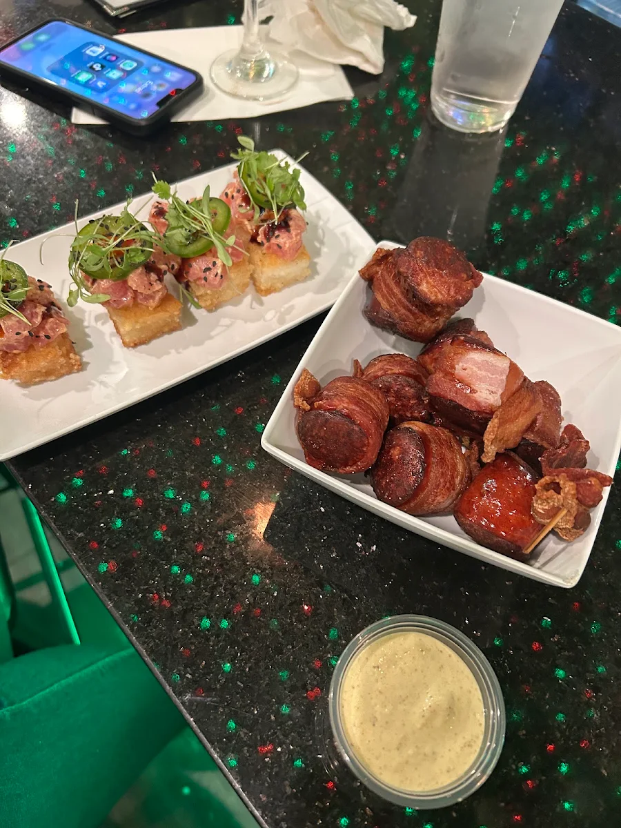 Kielbasa Wrapped with Bacon