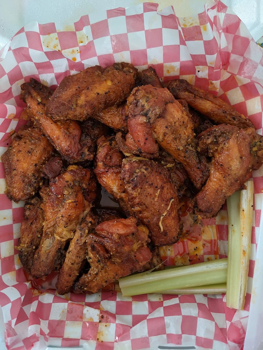 Lemon Pepper Hot Wings