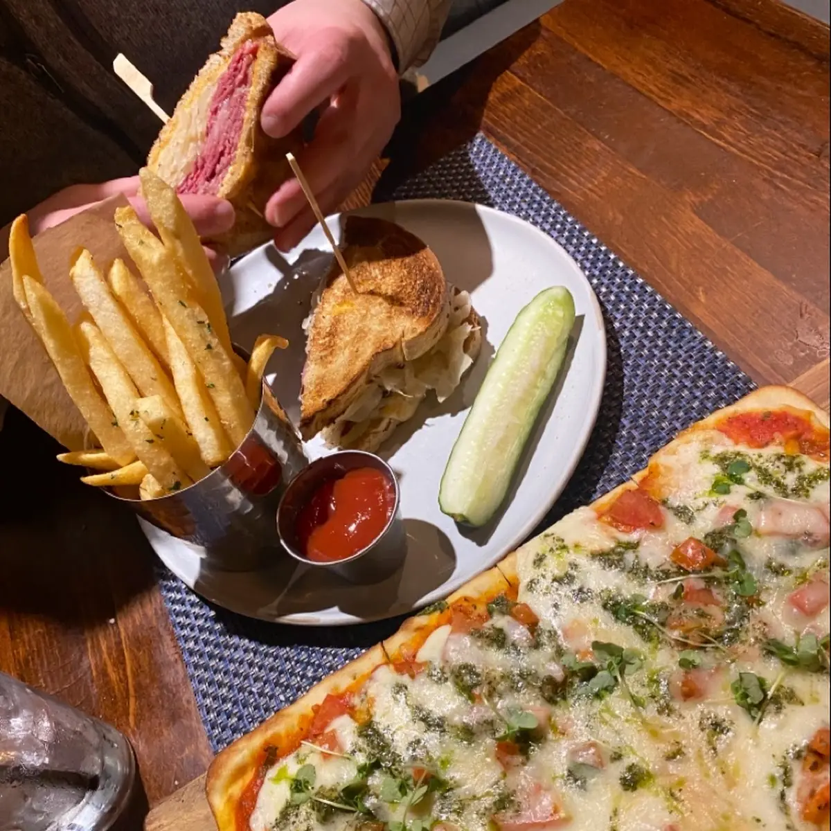 Margherita Flatbread