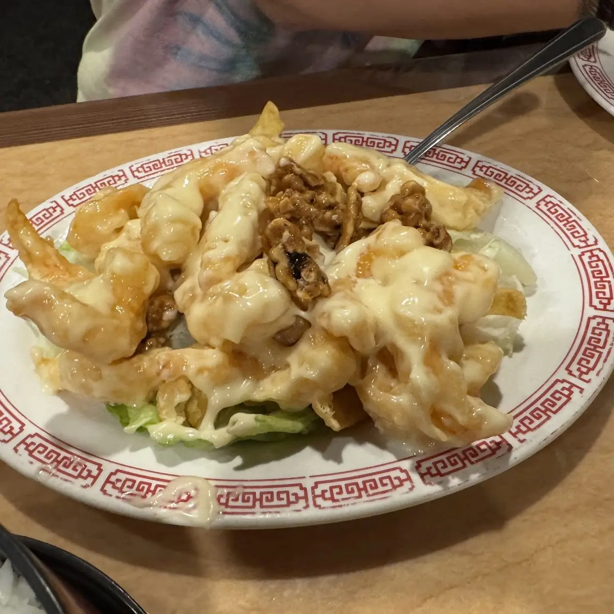 Crispy Shrimp with Honey Glazed Walnut
