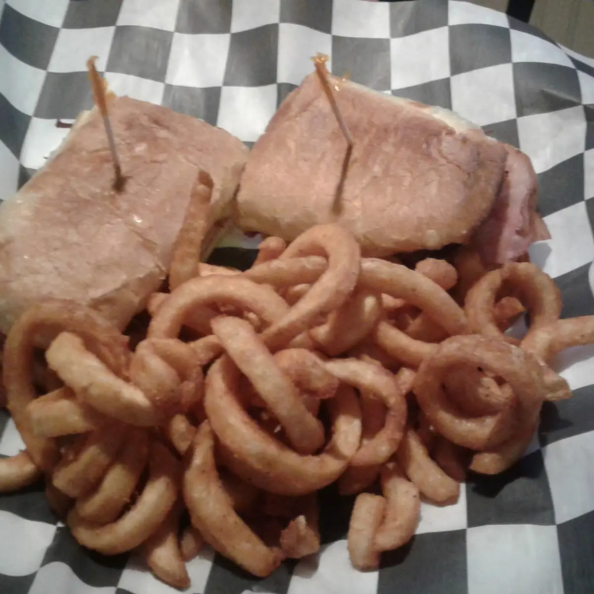 W Curly Fries