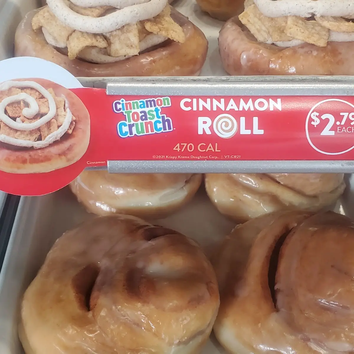 4 Count Original Glazed Cinnamon Rolls
