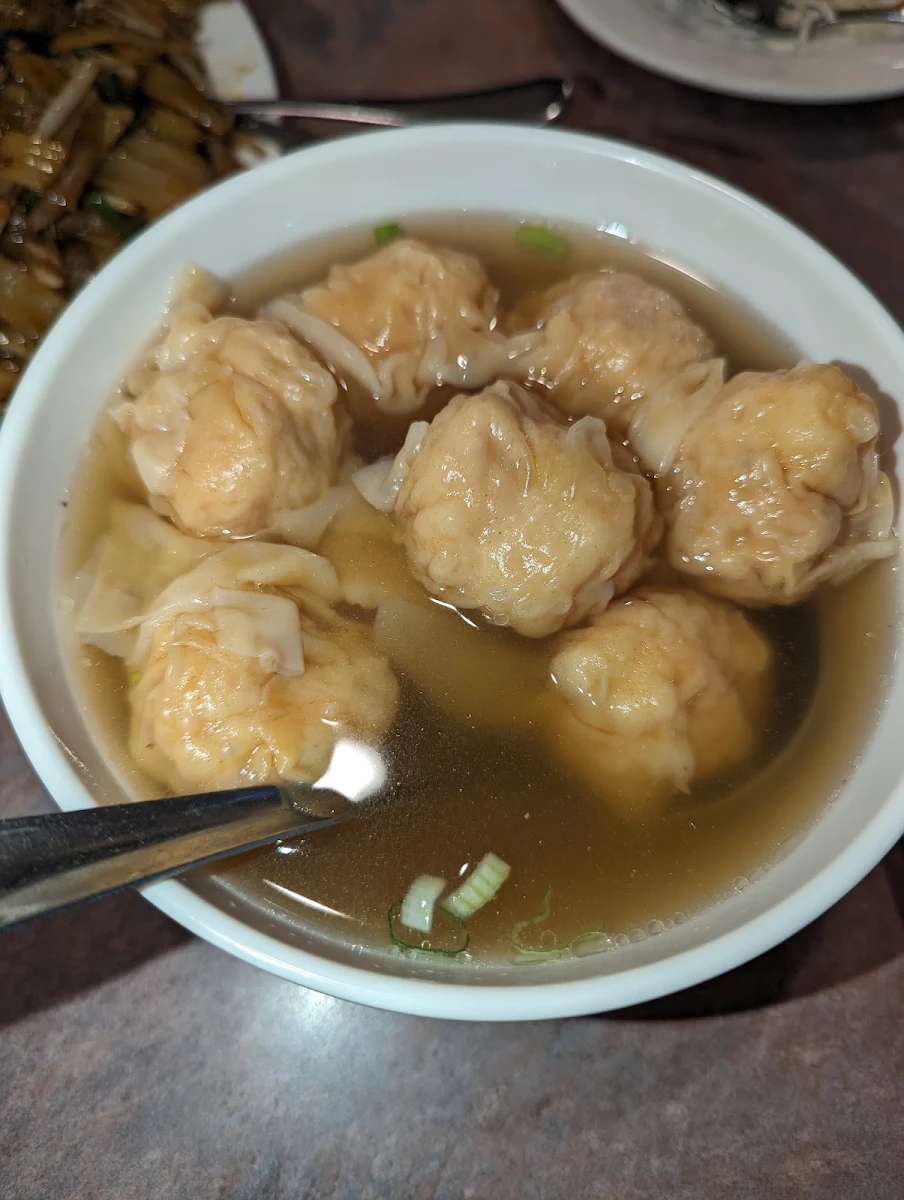 Wonton Soup, Congee Noodle House