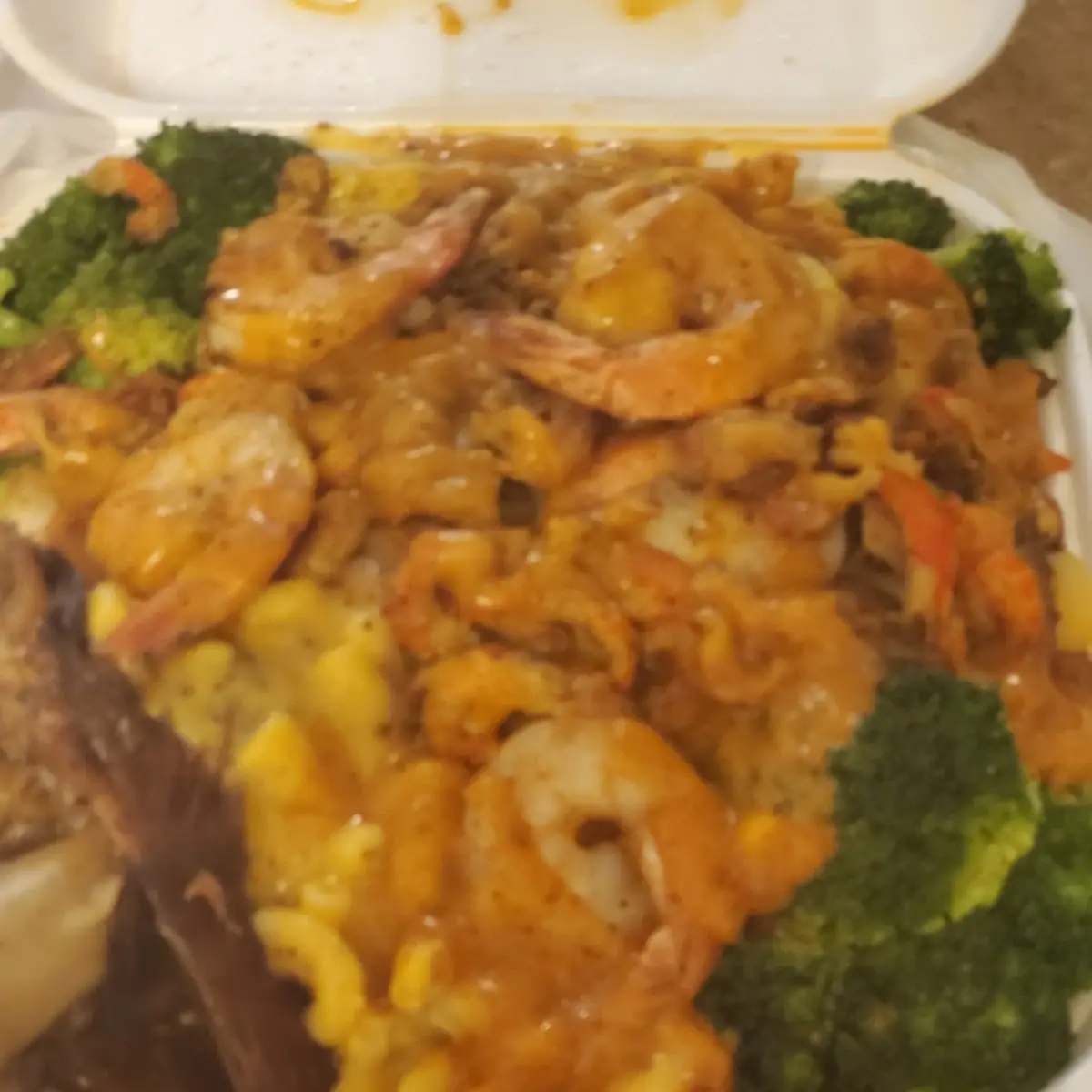 Turkey Leg Shrimp Mac and Cheese