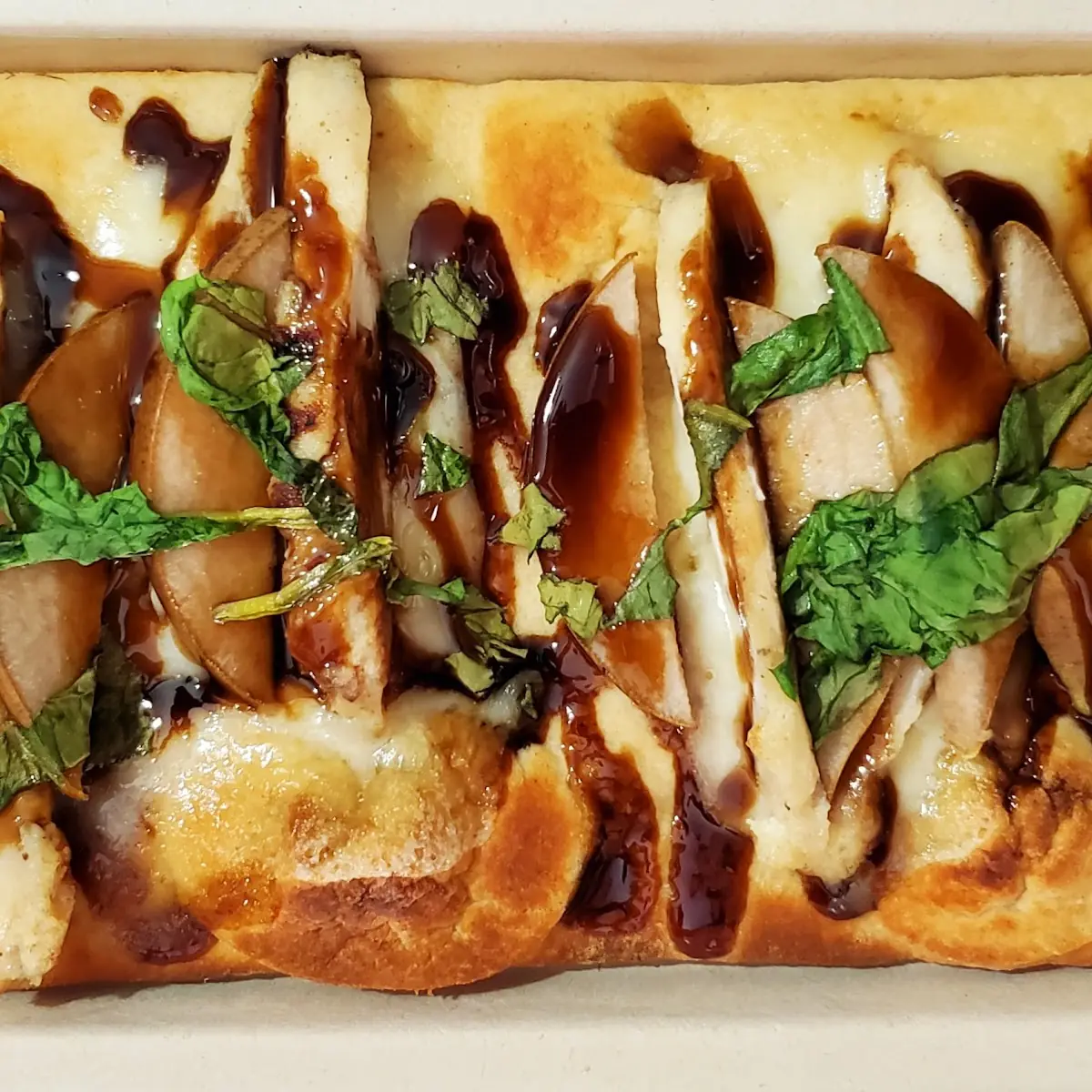 Balsamic Pear Chicken Flatbread