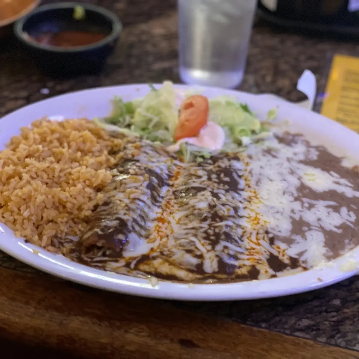 Enchilada de Casa Y Chile Relleno