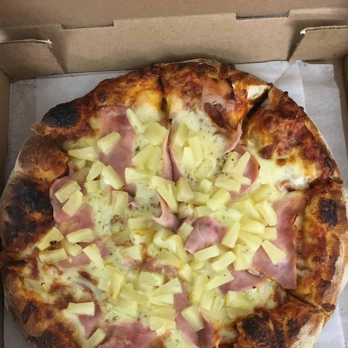 Hawaiian Pizza